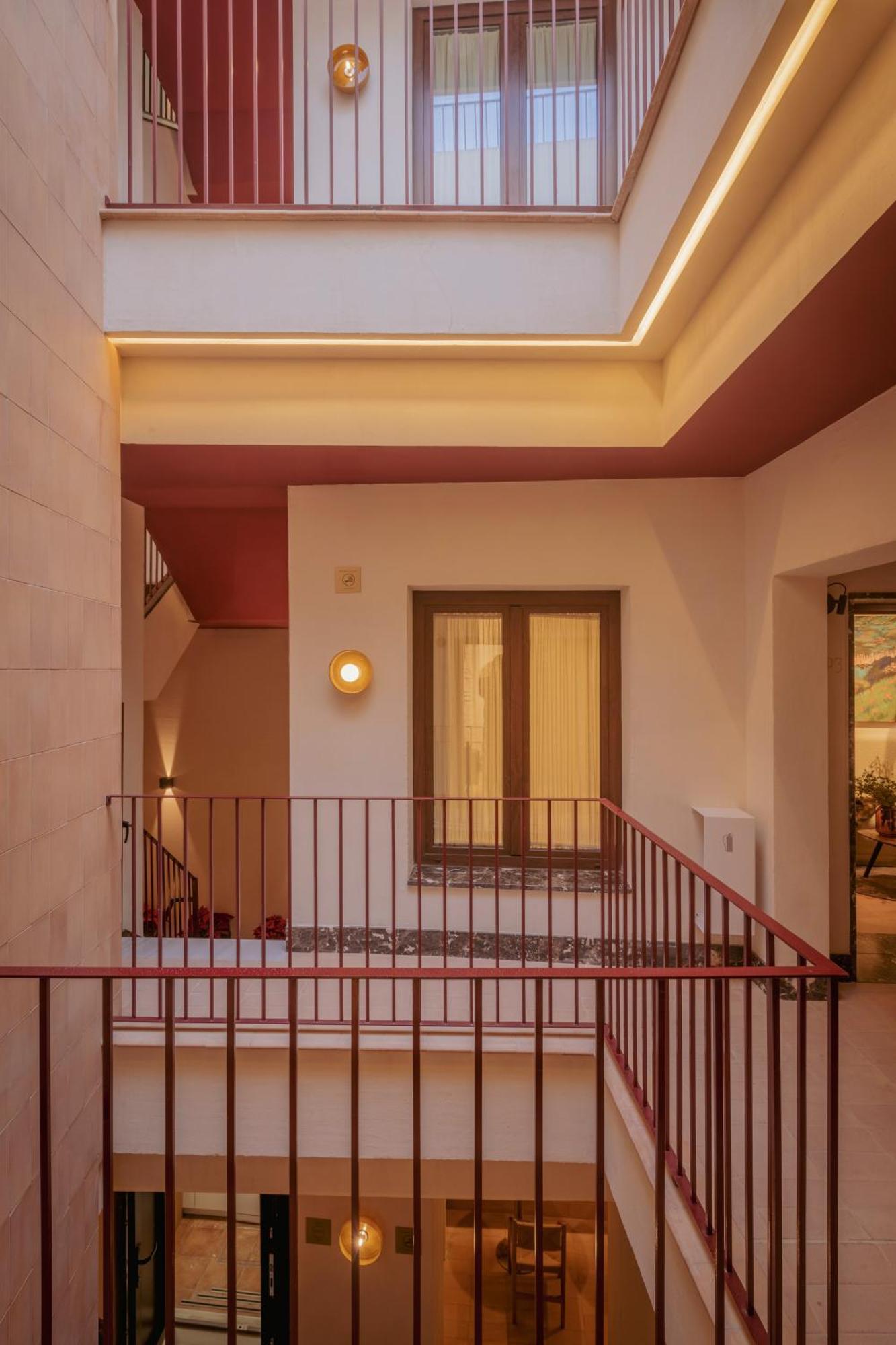 Lirium Casa Patio Hotel Seville Luaran gambar