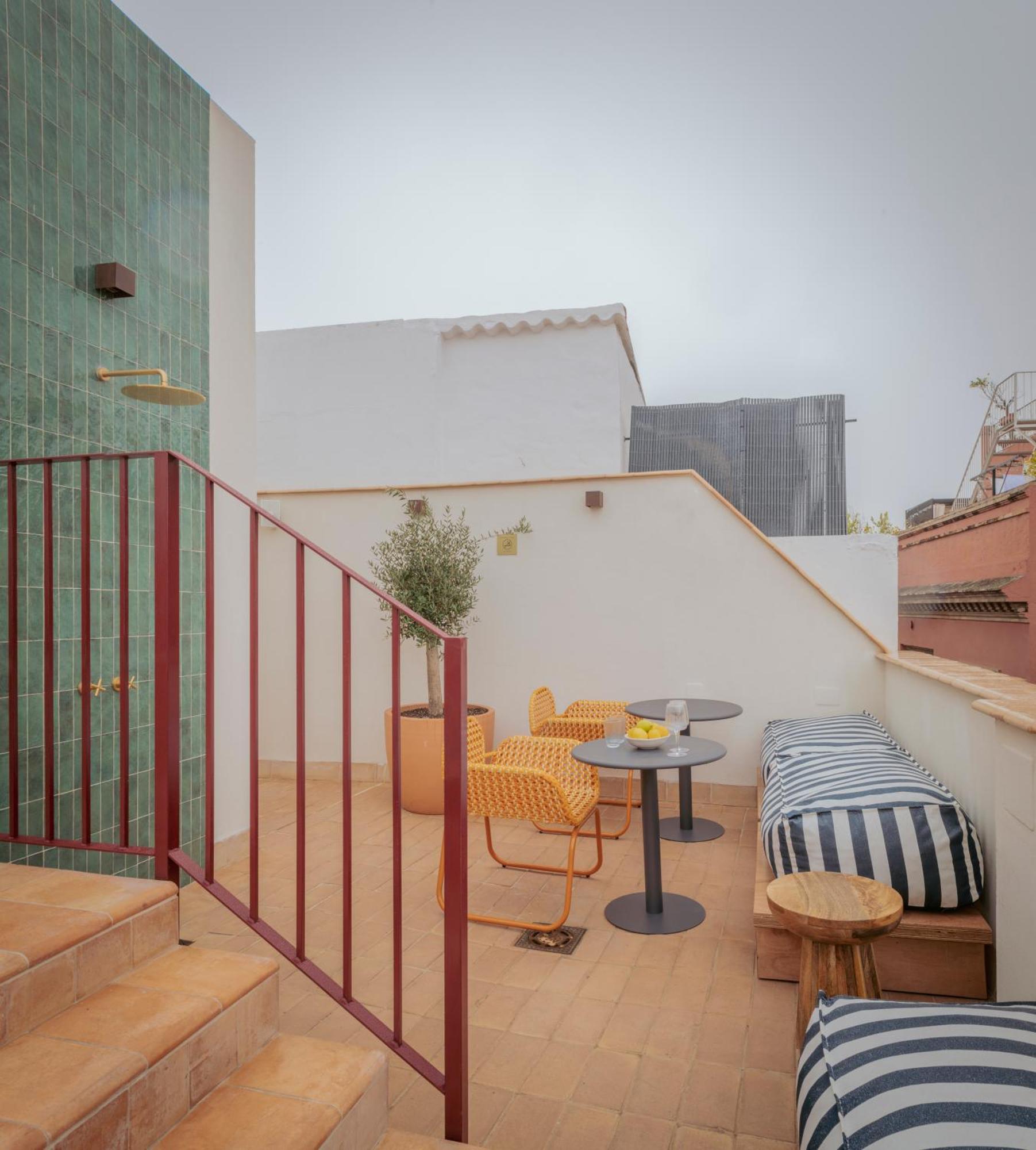 Lirium Casa Patio Hotel Seville Luaran gambar